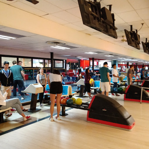 Bowling Alley «AMF Annandale Lanes», reviews and photos, 4245 Markham St, Annandale, VA 22003, USA