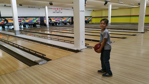 Bowling Alley «Bowlero Lanes», reviews and photos, 1000 W 6th St, Pueblo, CO 81003, USA