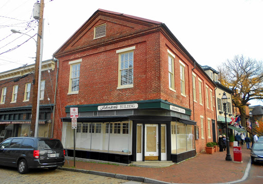 Pet Supply Store «Paws pet boutique», reviews and photos, 64 State Cir, Annapolis, MD 21401, USA