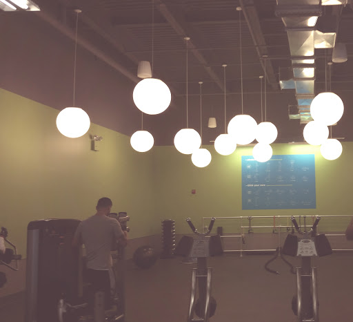 Gym «Blink Fitness Ozone Park», reviews and photos, 102-16 Liberty Ave, Ozone Park, NY 11416, USA