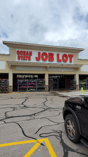 Discount Store «Ocean State Job Lot», reviews and photos, 230 E Main St, Marlborough, MA 01752, USA