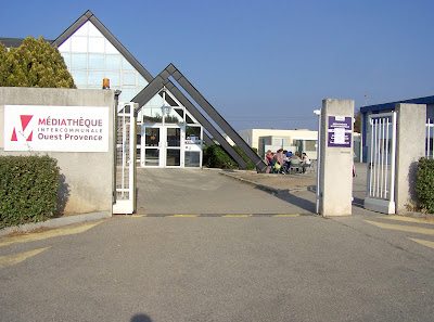 Médiathèque à Fos-sur-Mer