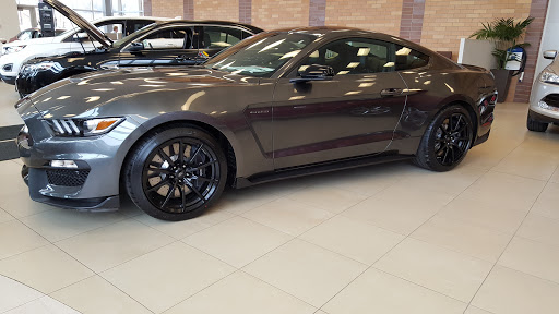 Car Dealer «Metropolitan Ford of Eden Prairie», reviews and photos, 12477 Plaza Dr, Eden Prairie, MN 55344, USA