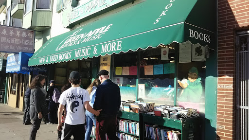 Book Store «Green Apple Books», reviews and photos, 506 Clement St, San Francisco, CA 94118, USA