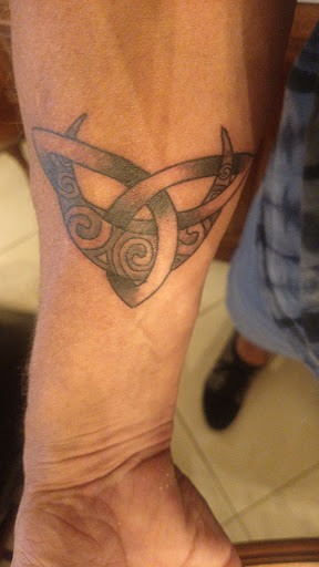 Find finger tattoo ideas for best friends for your next unique tattoo in Stuart at Tiger Shark Tattoo Studio