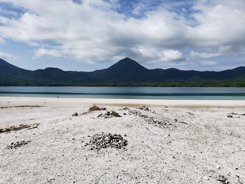 宇曽利山湖 極楽浜 青森県むつ市田名部 景勝地 礼拝所 グルコミ