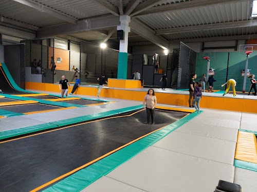 attractions Feel Jump Aubergenville Trampoline Park Aubergenville