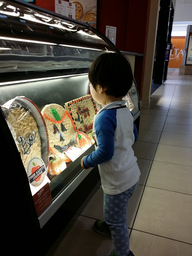 Shopping Mall «The Village at Orange», reviews and photos, 1500 E Village Way #2298, Orange, CA 92865, USA