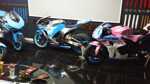 Speed Starz Customs Motorcycle Repair & Customization, 973 NW 53rd St, Fort Lauderdale, FL 33309, USA, 