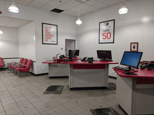 Tire Shop «Discount Tire Store - Plymouth, MN», reviews and photos, 1655 Annapolis Ln N, Plymouth, MN 55441, USA