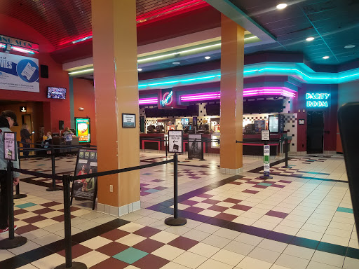 Movie Theater «Regal Cinemas Longston Place 14», reviews and photos, 13317 Meridian E, Puyallup, WA 98373, USA
