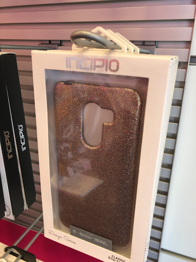 Cell Phone Store «T-Mobile», reviews and photos, 25965 Industrial Blvd #105, Hayward, CA 94545, USA