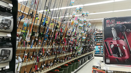 Sporting Goods Store «Academy Sports + Outdoors», reviews and photos, 7513 N Interstate Hwy 35, Austin, TX 78752, USA