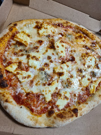 Plats et boissons du Pizzas à emporter La fabric pizzeria à Bernay - n°4
