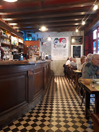 Atmosphère du Restaurant Le Comptoir de Paris à Bourges - n°4