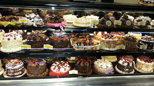 Market «Randazzo Fresh Market», reviews and photos, 36800 Garfield Rd, Charter Twp of Clinton, MI 48035, USA