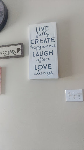 Thrift Store «Goodwill Retail Store of Springfield – Chestnut Crossing», reviews and photos, 425 S Western Ave, Springfield, MO 65802, USA