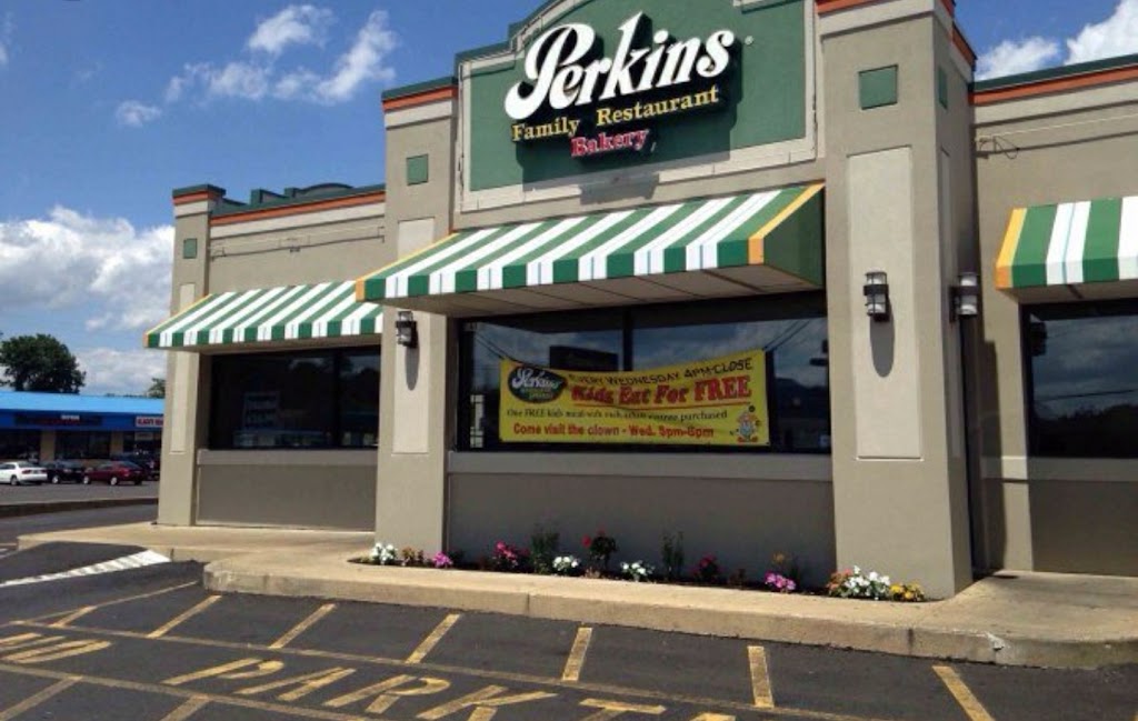 Perkins Restaurant & Bakery 54843