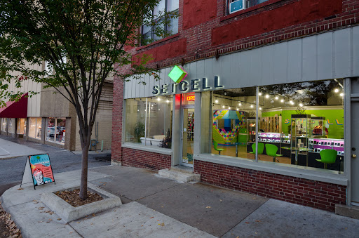 SETCELL, 11 W 9th St, Lawrence, KS 66044, USA, 