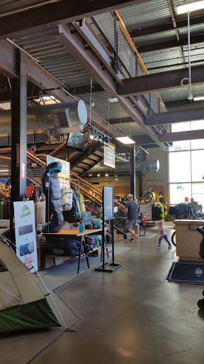 Camping Store «REI», reviews and photos, 1590 Leucadia Blvd, Encinitas, CA 92024, USA