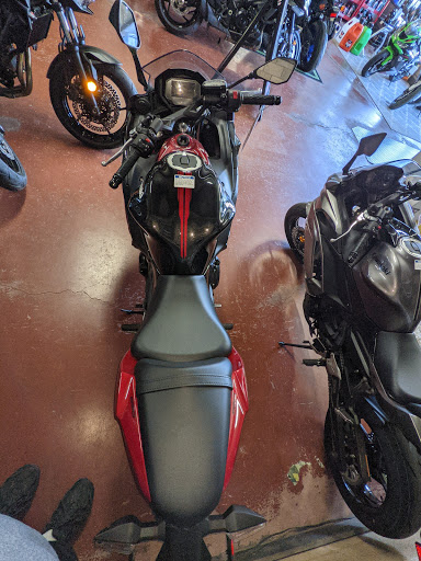 Motorcycle Dealer «Tulare Kawasaki-Suzuki», reviews and photos, 711 W Inyo Ave, Tulare, CA 93274, USA