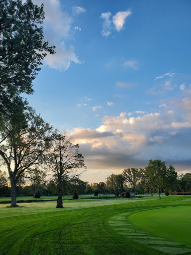 Golf Course «Western Acres Golf Course», reviews and photos, 2400 Butterfield Rd, Lombard, IL 60148, USA