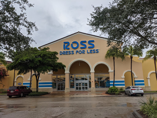 Clothing Store «Ross Dress for Less», reviews and photos, 8022 Mediterranean Drive, Estero, FL 33928, USA