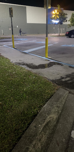 Department Store «Walmart Supercenter», reviews and photos, 7631 Gall Blvd, Zephyrhills, FL 33541, USA