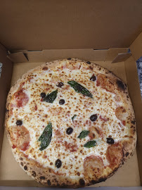 Pizza du Pizzeria Au feu de Bois à Triel-sur-Seine - n°7