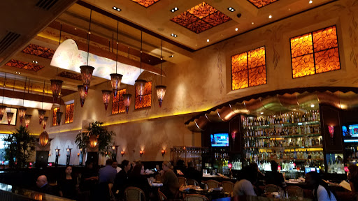 Shopping Mall «Tysons Galleria», reviews and photos, 2001 International Dr, McLean, VA 22102, USA