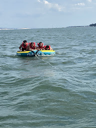 Photo n°13 de Glisse en Herbe/ Parachute ascensionnel, Foil electrique, Efoil, Wakesurf, Canoe, Paddle, bouée tractée, wakeboard à Lège-Cap-Ferret ()
