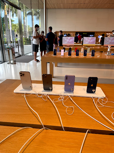 Computer Store «Apple Waterside Shops», reviews and photos, 5555 Tamiami Trail N, Naples, FL 34108, USA