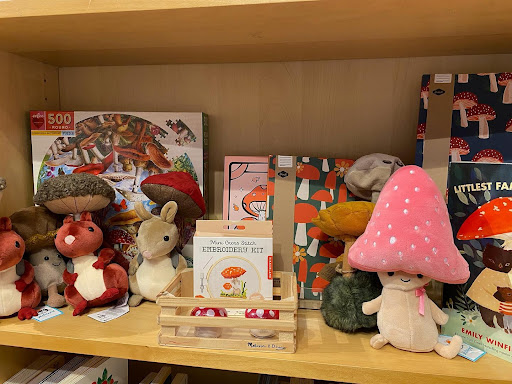 Toy Store «5 Little Monkeys», reviews and photos, 852 Grant Ave, Novato, CA 94945, USA