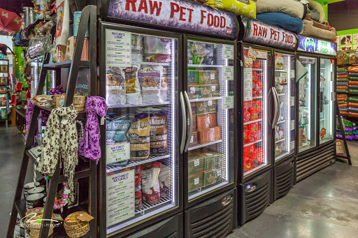 Pet Supply Store «The Green Spot», reviews and photos, 1110 S 71st St, Omaha, NE 68106, USA