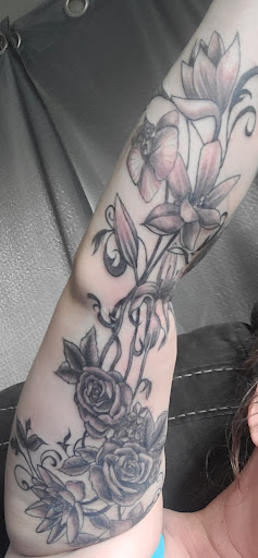 Explore small family tattoo ideas for guys, creative tattoo ideas in Mcalester, available at GSC Tattoo studios