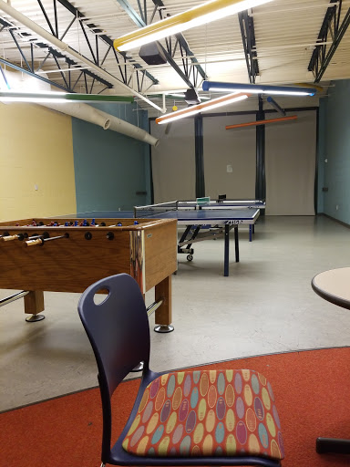 Recreation Center «Huffhines Recreation Center», reviews and photos, 200 N Plano Rd, Richardson, TX 75081, USA