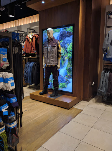 Sportswear Store «Columbia Sportswear NYC», reviews and photos, 345 W 14th St A, New York, NY 10014, USA