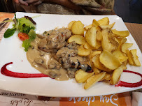 Sauce aux champignons du Restaurant halal Alambra SteakHouse à Vitry-sur-Seine - n°4