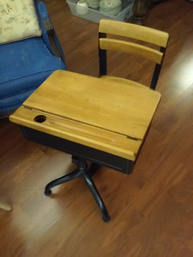 Thrift Store «Taste and See Thrift/Antiques», reviews and photos, 720 NY-25A, Rocky Point, NY 11778, USA