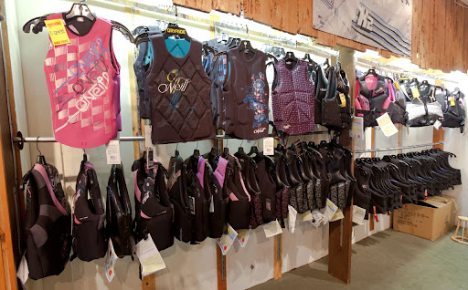 Sporting Goods Store «Sports LTD», reviews and photos, 22642 Ventura Blvd, Woodland Hills, CA 91364, USA