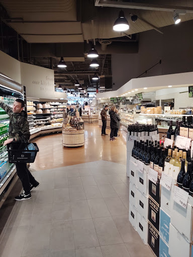 Gourmet Grocery Store «Metropolitan Market», reviews and photos, 2320 42nd Ave SW, Seattle, WA 98116, USA