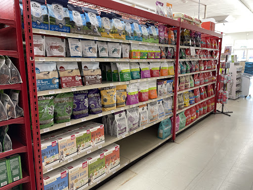 Pet Supply Store «Red Barn Feed Also», reviews and photos, 10142 Balboa Blvd, Granada Hills, CA 91344, USA