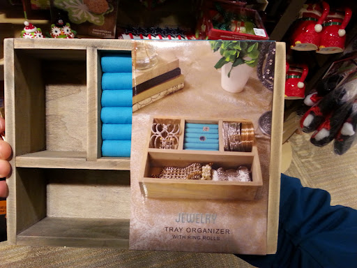 Discount Store «Big Lots», reviews and photos, 43480 W Oaks Dr, Novi, MI 48377, USA