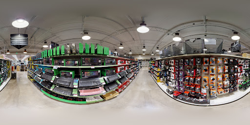 Computer Store «Micro Center», reviews and photos, 1957 E Joppa Rd, Parkville, MD 21234, USA