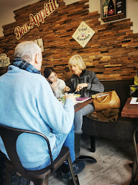 Atmosphère du Le Lève Tôt - Family’s café Bar/Restaurant à Villefranche-sur-Saône - n°1