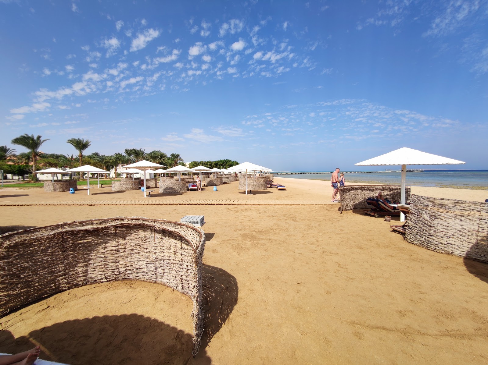 Zdjęcie Plaża Pharaoh Azur Resort - polecane dla podróżujących z dziećmi rodzinnych