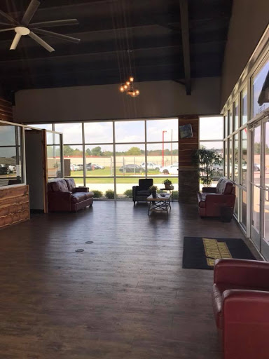 Auto Body Shop «Platinum Collision», reviews and photos, 12390 Frankston Hwy, Tyler, TX 75703, USA