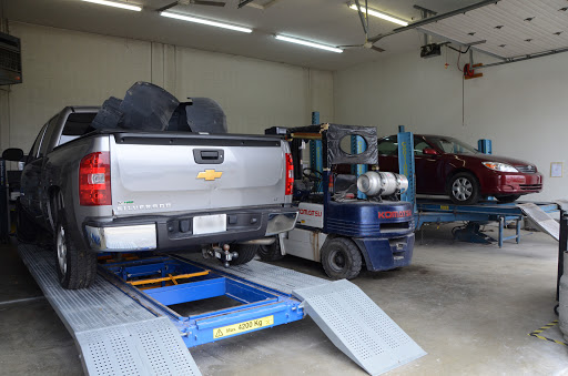 Auto Body Shop «M & M Body Shop», reviews and photos, 250 W Main St, Brownsburg, IN 46112, USA