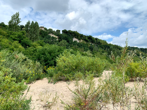 Cathedral Bluffs Park