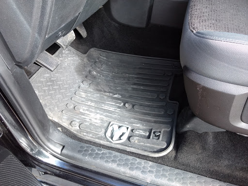 Car Wash «Country Club Car Wash», reviews and photos, 1700 Ford Ln, St Charles, MO 63303, USA